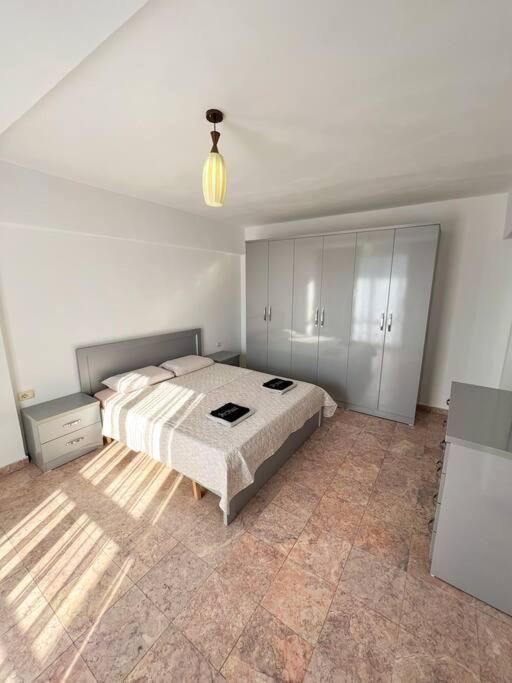 Scanderbeg Square 2Br Apt Tiranë Ngoại thất bức ảnh